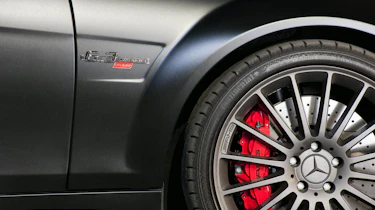 Mercedes-Benz C-class DR 520