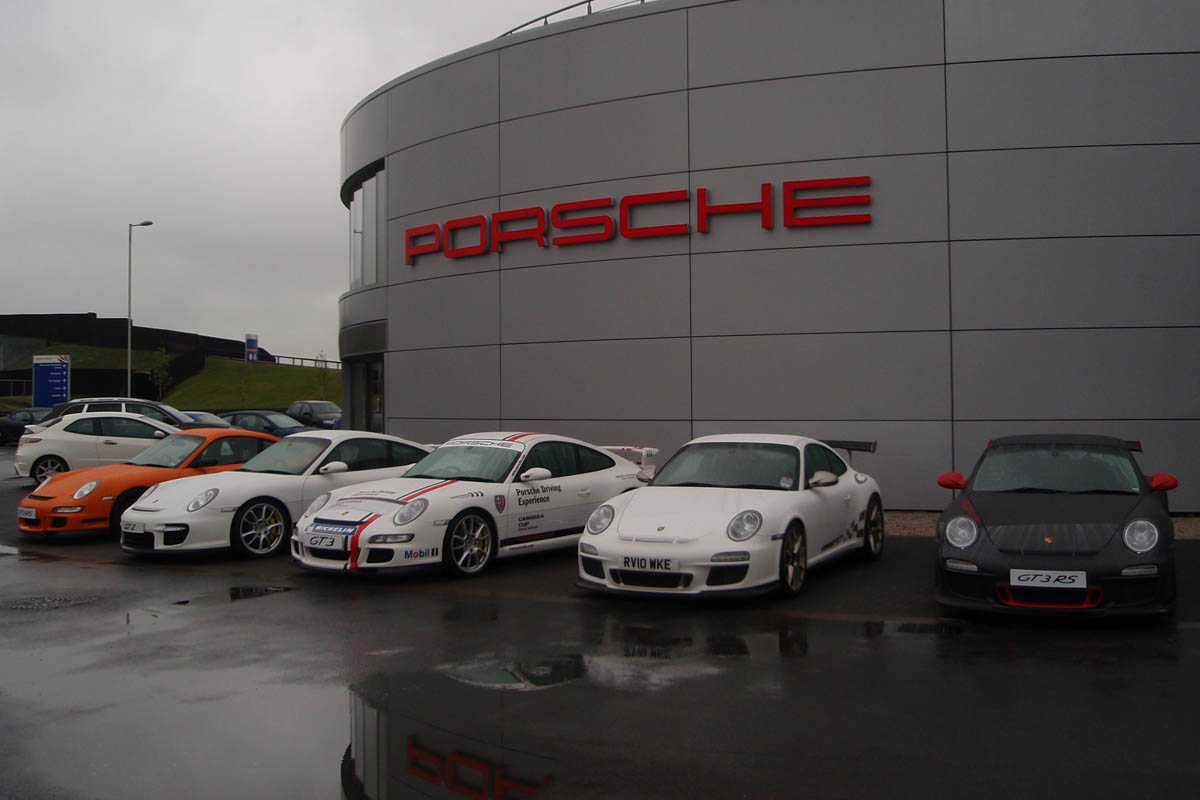 Porsche Driving Experience Centre