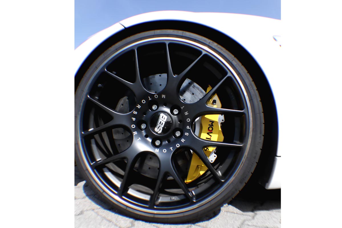 Movit brakes wheel