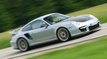 Porsche 911 GT2 RS pan