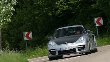 Porsche 911 GT2 RS front corner