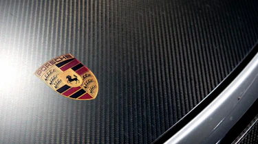 Porsche 911 GT2 RS badge
