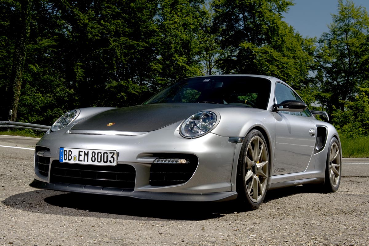 Porsche 911 GT2 RS static