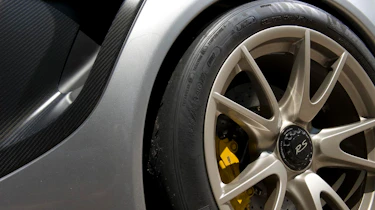 Porsche 911 GT2 RS wheel