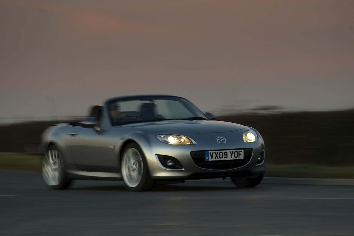 Mazda MX-5 2.0i Sport Tech roadster