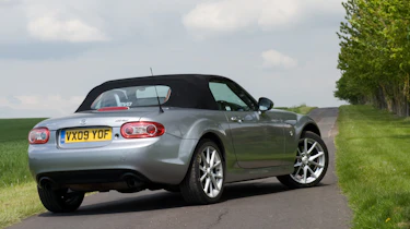 Mazda MX-5 2.0i Sport Tech roadster