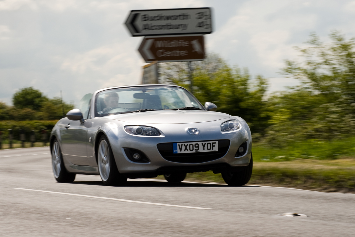 Mazda MX-5 2.0i Sport Tech roadster