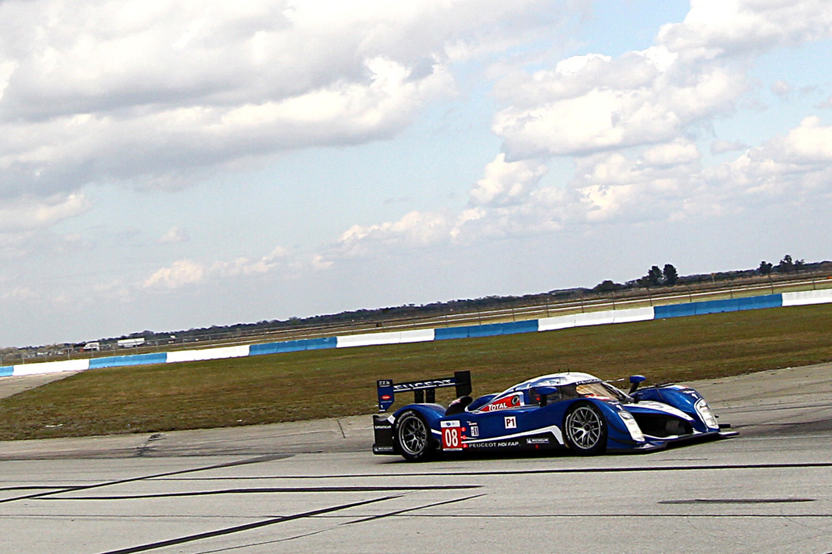 Anthony Davidson Peugeot 908