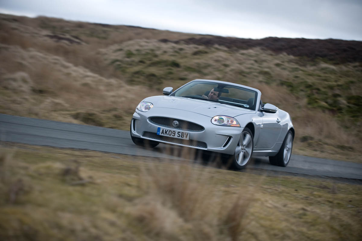 Jaguar XKR