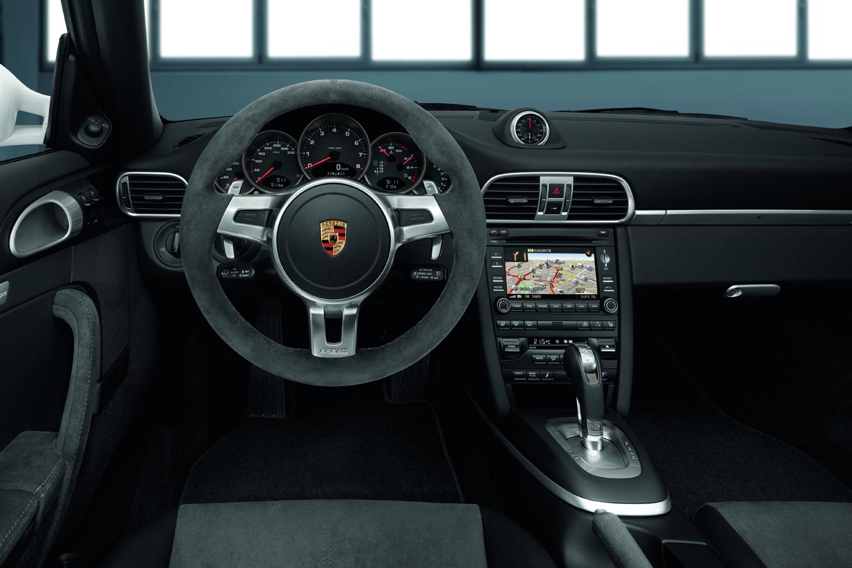 Porsche 911 GTS