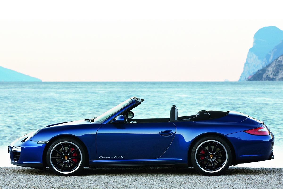 Porsche 911 GTS