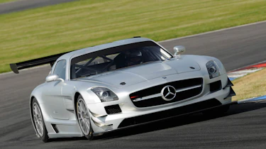 Mercedes-Benz SLS AMG GT3 racing car track video