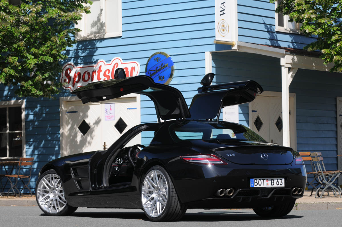 Brabus Mercedes-Benz SLS AMG supercar
