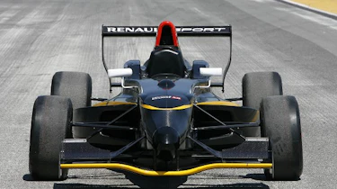Racing driver wanted!