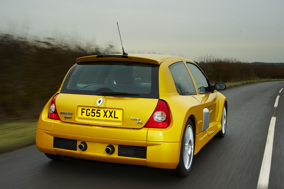 Renault Clio V6 255