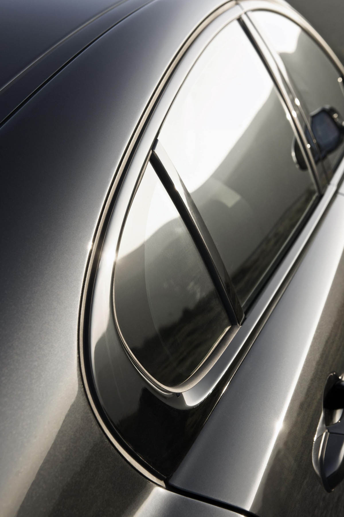 Jaguar XF Black Pack edition