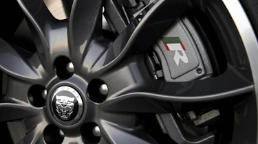 Jaguar XF Black Pack edition