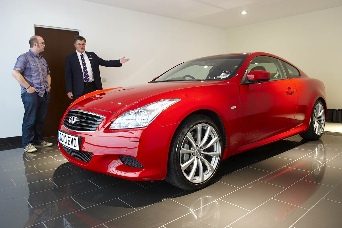 Infiniti G37S Coupe
