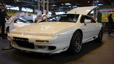 Lotus Esprit V8