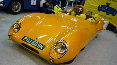 Lotus XI