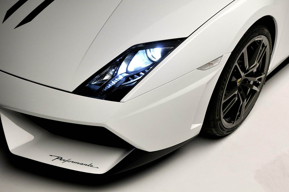 Lamborghini Gallardo LP570-4 Spyder Performante