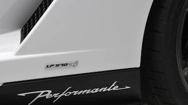 Lamborghini Gallardo LP570-4 Spyder Performante
