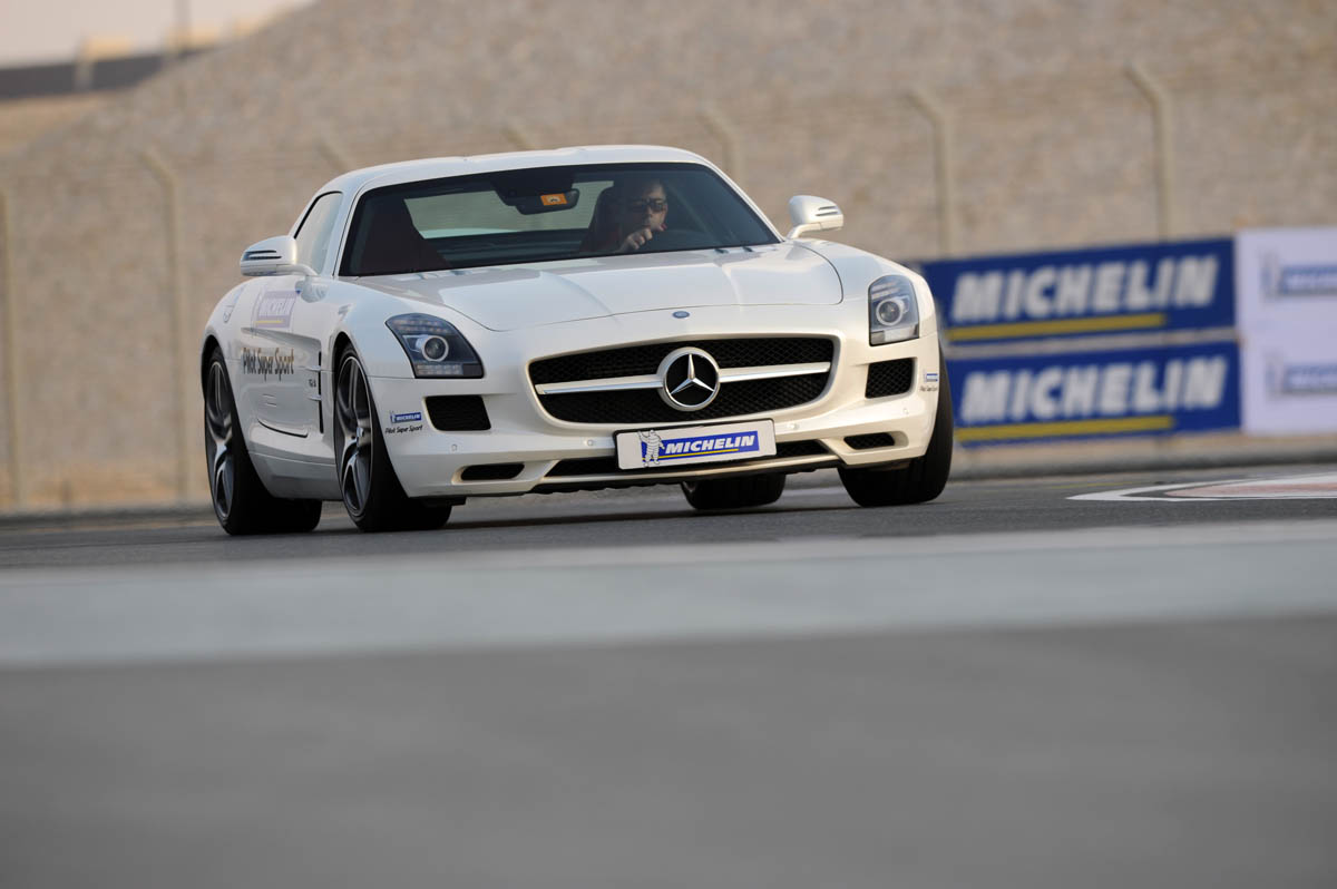 Mercedes SLS AMG