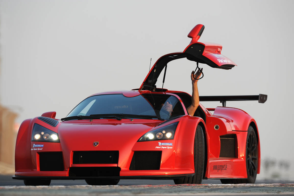 Gumpert Apollo