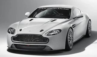 Aston Martin V8 Vantage GT4 racer