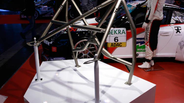 Akrapovic titanium rollcage