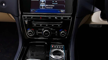 Jaguar XJ 5.0L V8 review