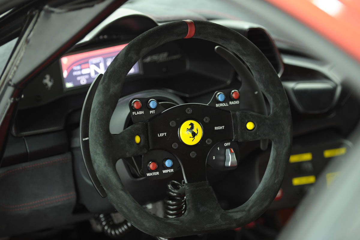 Ferrari 458 Challenge supercar