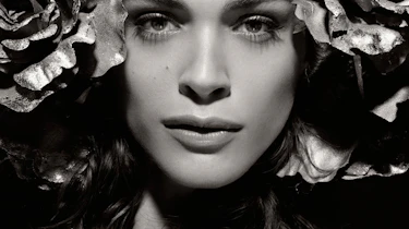 Pirelli Calendar 2011