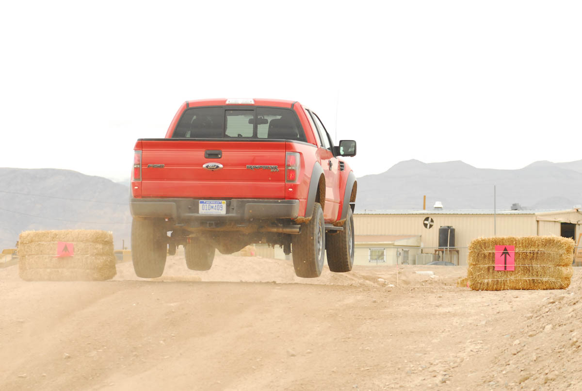 Ford F-150 SVT Raptor pick up review