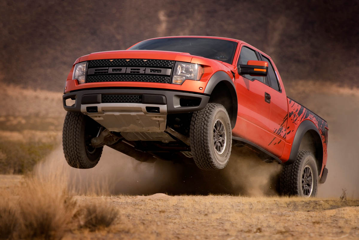 Ford F-150 SVT Raptor pick up review