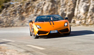 Lambo Performante cornering