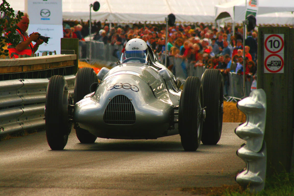 2011 Cholmondeley Pageant of Power