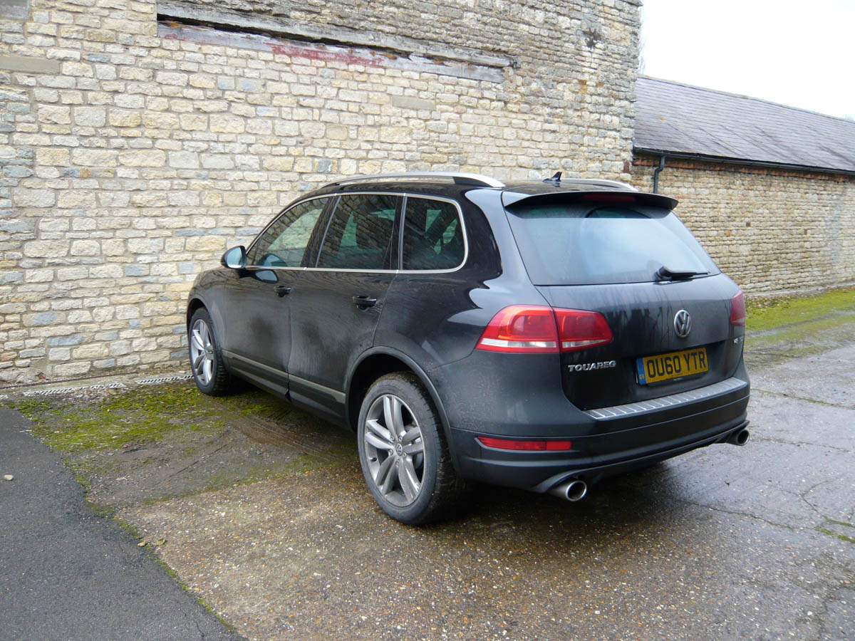 VW Touareg V8 TDI review