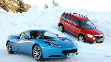 Skoda Yeti meets Lotus Evora in snow
