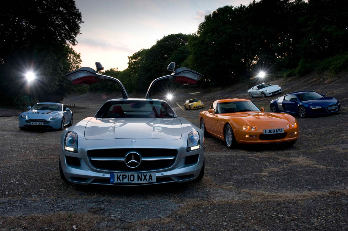 Mercedes SLS AMG v Ferrari 599, Porsche 911, Aston Martin, Audi R8 and Bristol Fighter