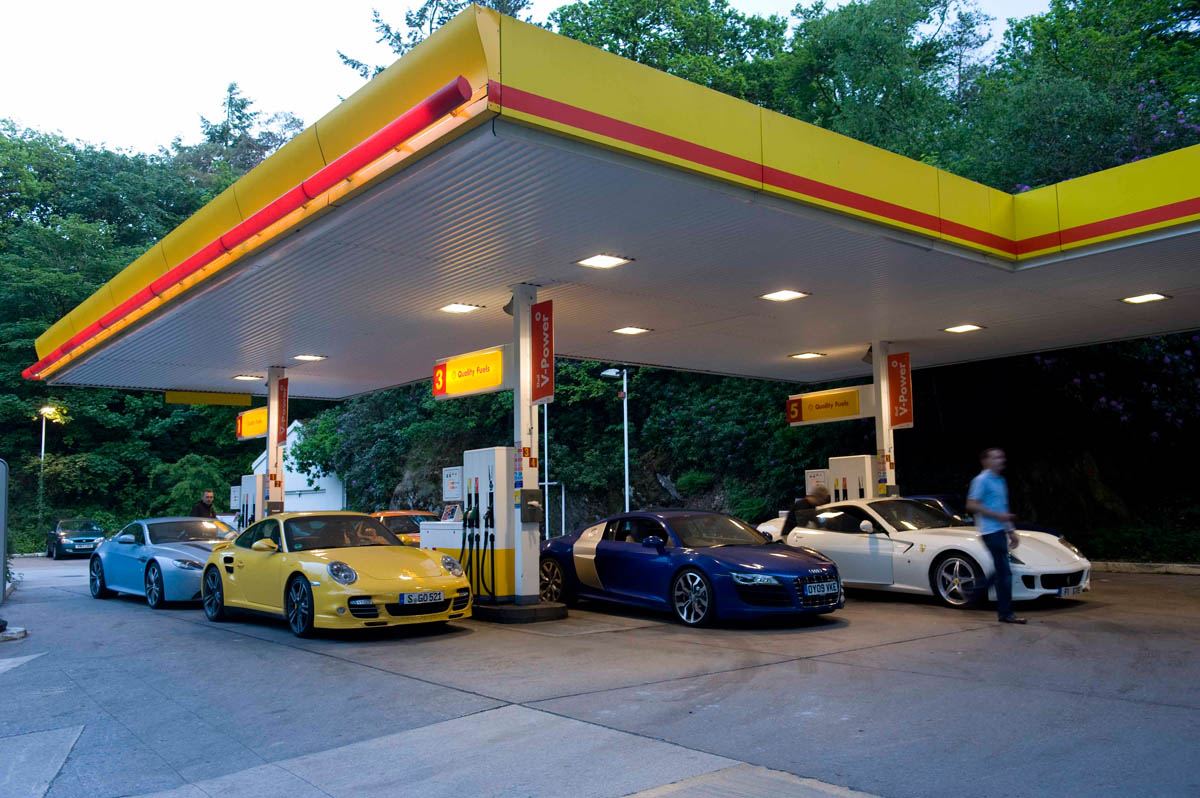 Mercedes SLS AMG v Ferrari 599, Porsche 911, Aston Martin, Audi R8 and Bristol Fighter