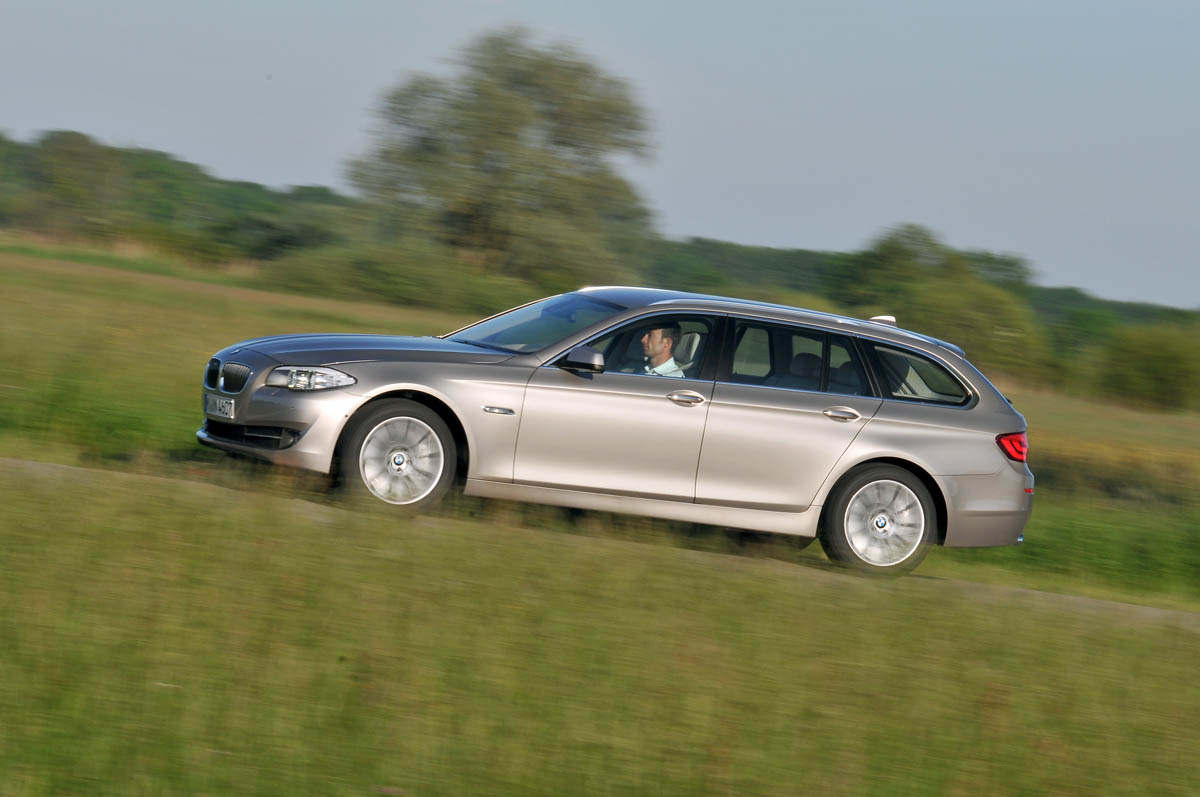 BMW 530d SE Touring review