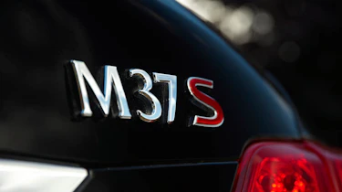 Infiniti M37s saloon review