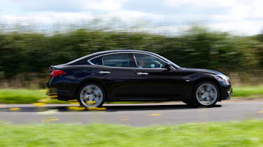 Infiniti M37s saloon review