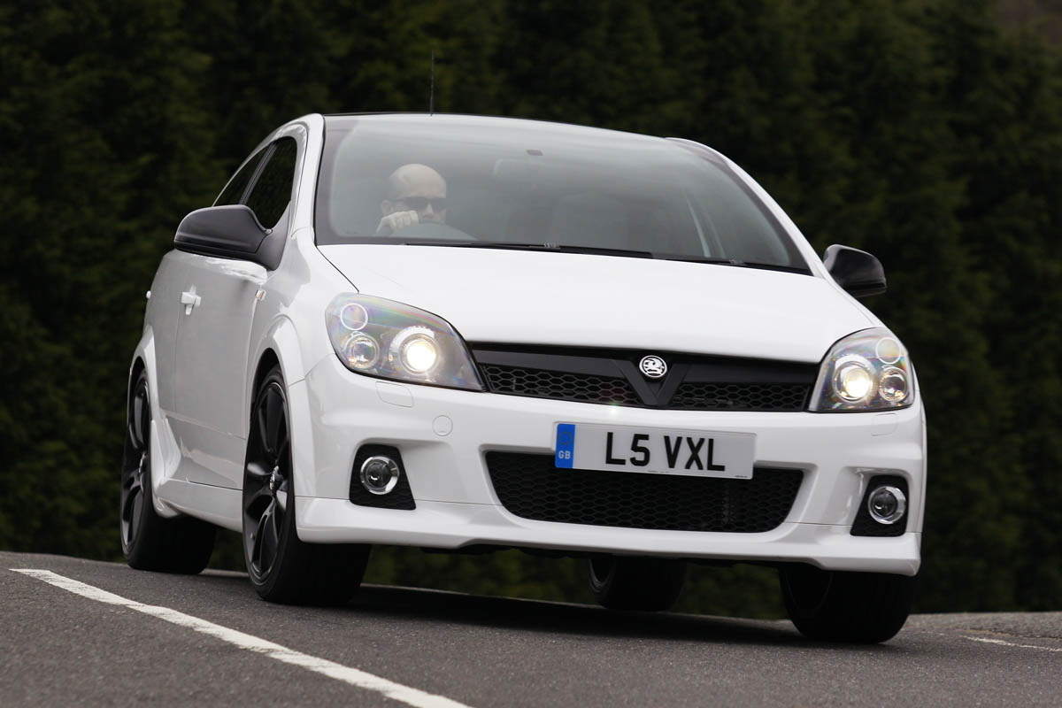 Vauxhall Astra VXR Arctic Edition review