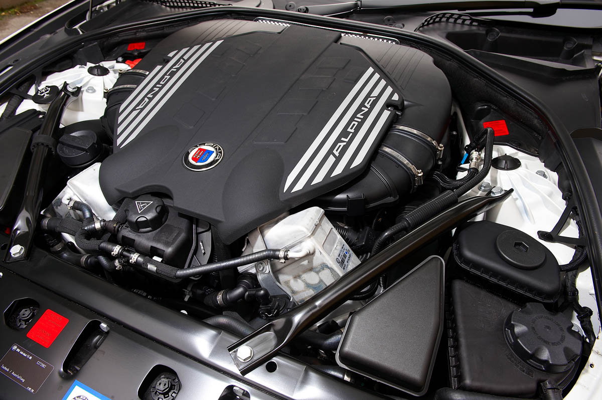 Alpina B5 Biturbo 'BMW M5' review