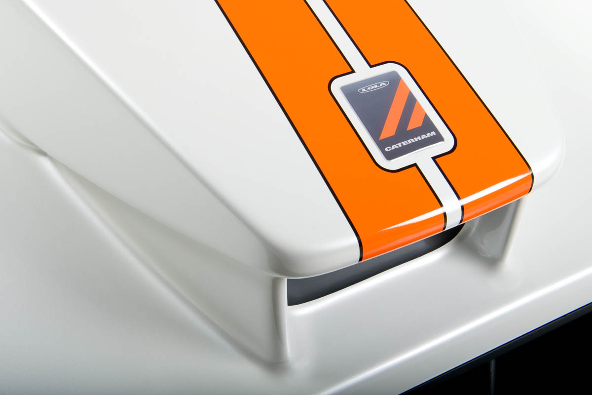 Caterham Lola SP/300R track car