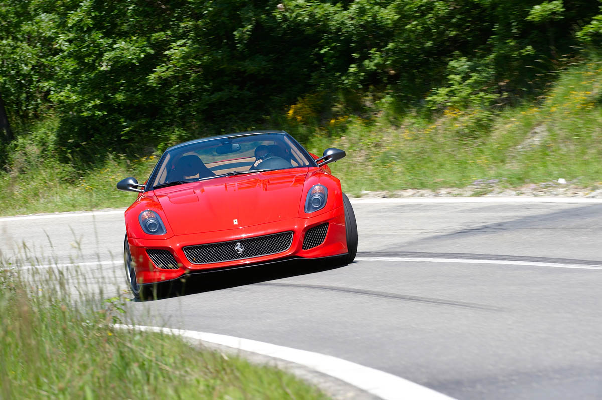 Ferrari 599 GTO supercar review