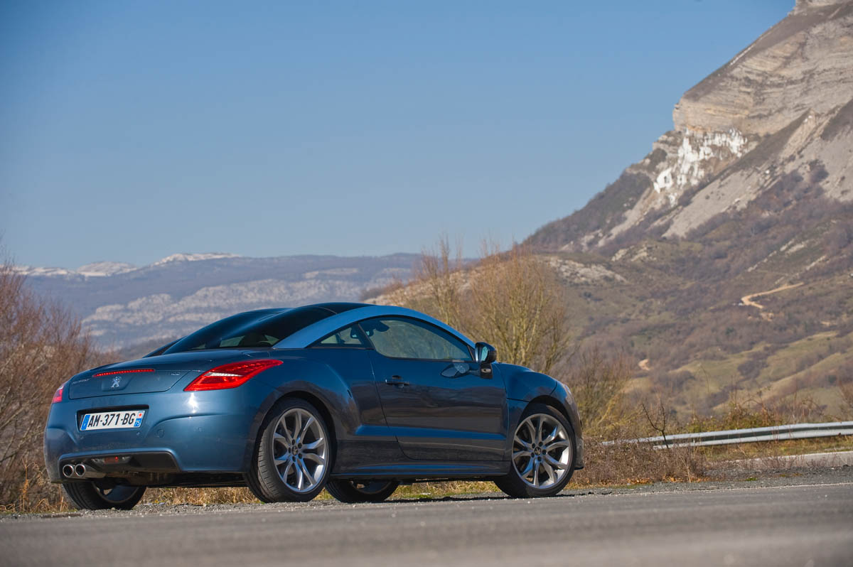 Peugeot RCZ 1.6 THP 200 sports coupe review