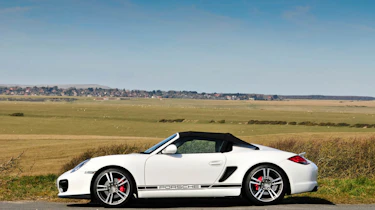 Porsche Boxter Spyder v Ferrari 360 Spider